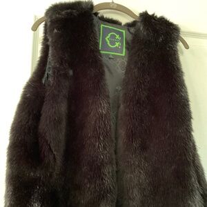 C Wonder faux fur vest Large